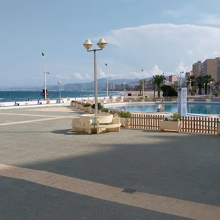 Апартаменты Pequeno Frente Al Mar Con Piscina *